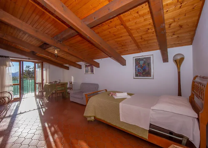 La Verbanina - Happy *